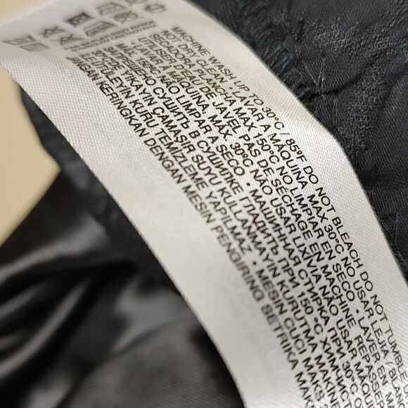 Mango MNG Black Quilted Jumper Fully Lined NWOT - Picture 7 of 8